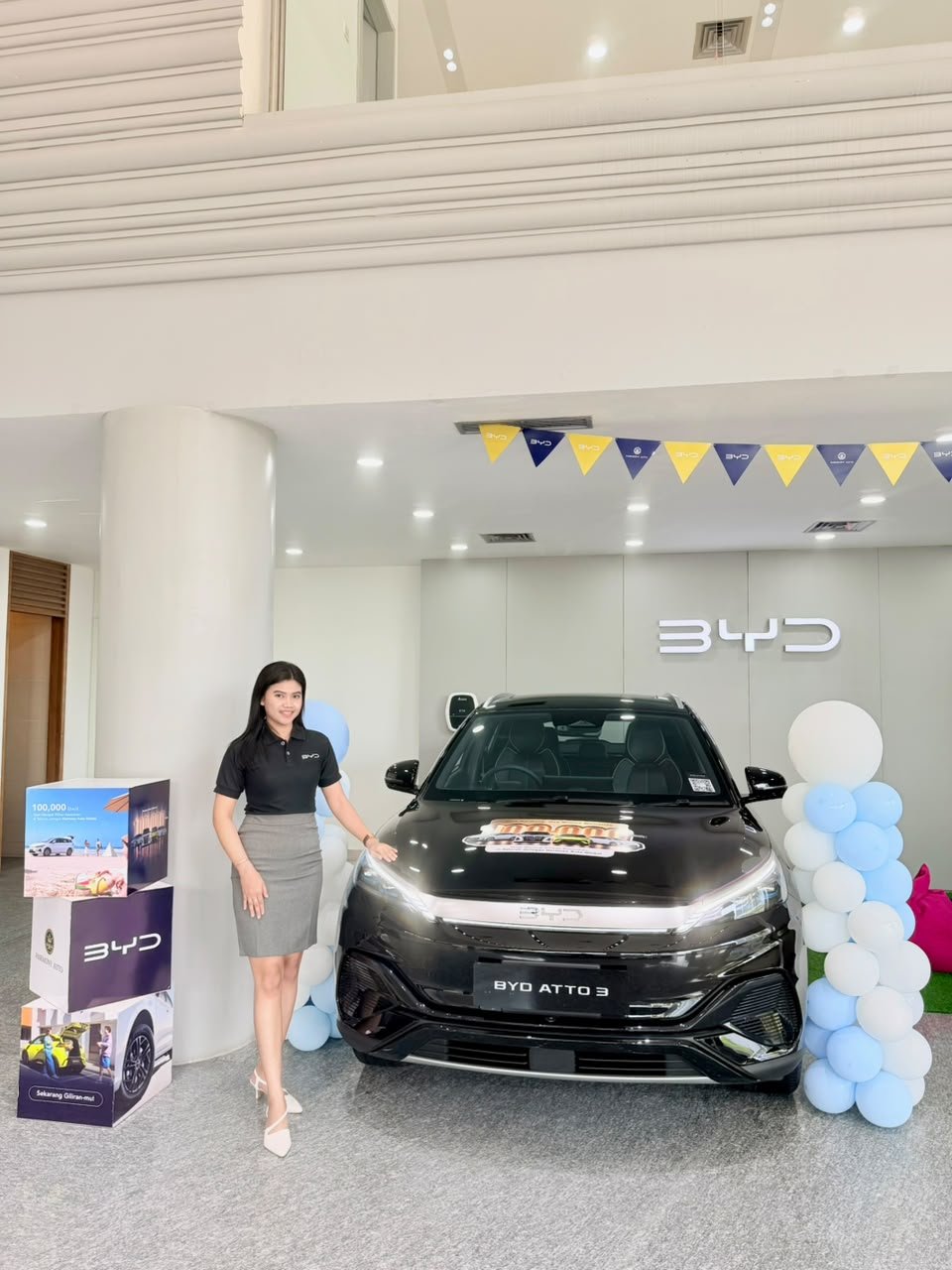 Yosi - Brand Consultant